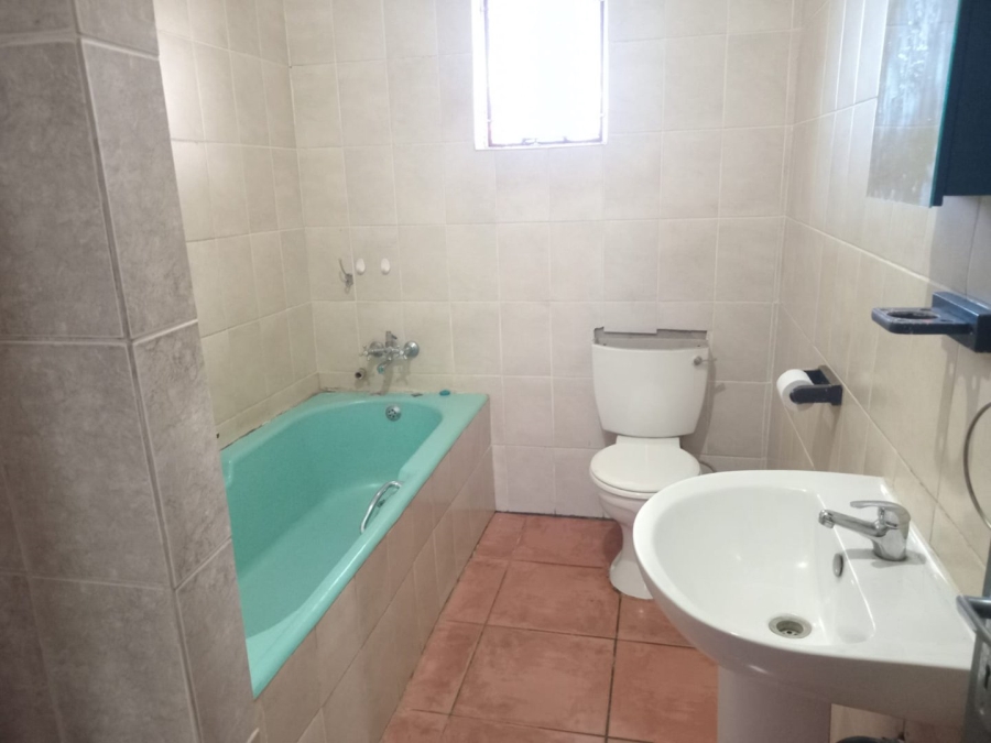 3 Bedroom Property for Sale in Bloemhof North West